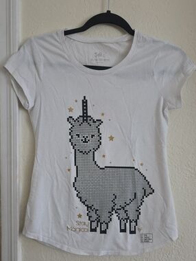Justice White Llama Graphic Tee with Gold Stars